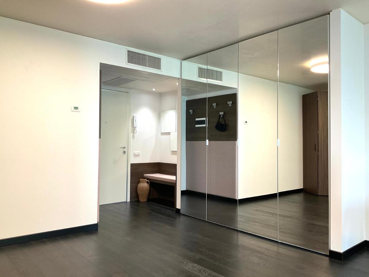 Grand Apartment Sissi Trieste Luaran gambar
