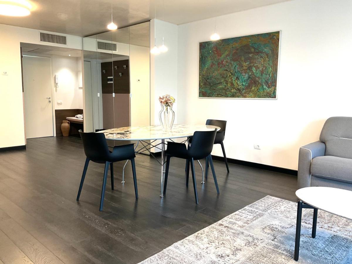 Grand Apartment Sissi Trieste Luaran gambar