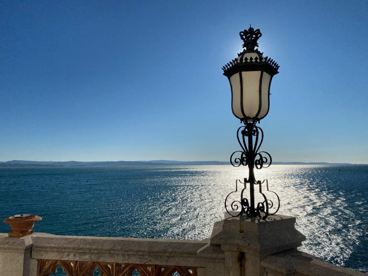 Grand Apartment Sissi Trieste Luaran gambar