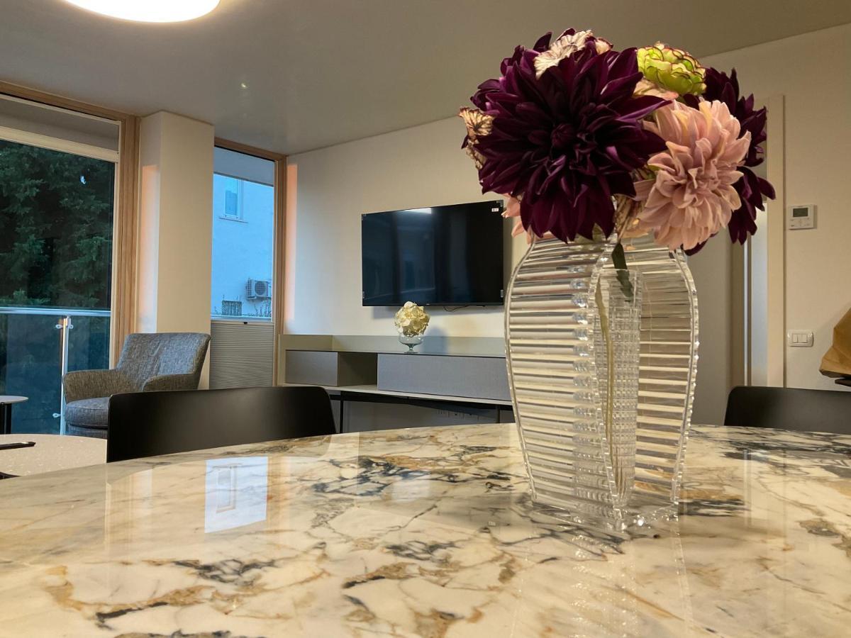 Grand Apartment Sissi Trieste Luaran gambar