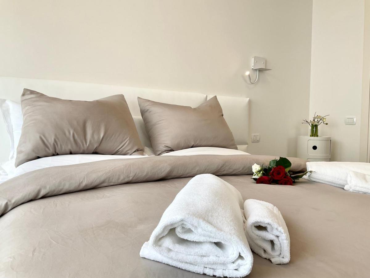 Grand Apartment Sissi Trieste Luaran gambar