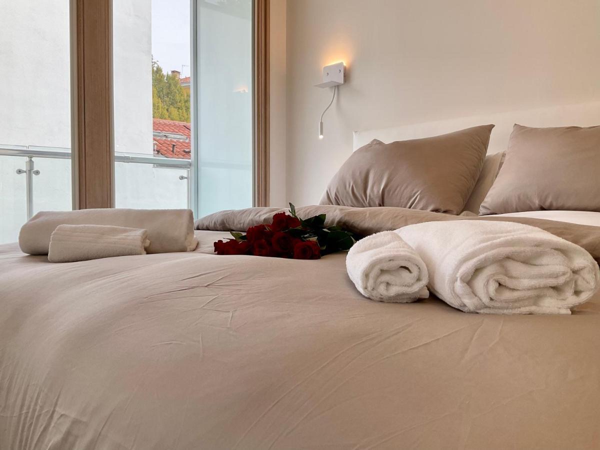 Grand Apartment Sissi Trieste Luaran gambar