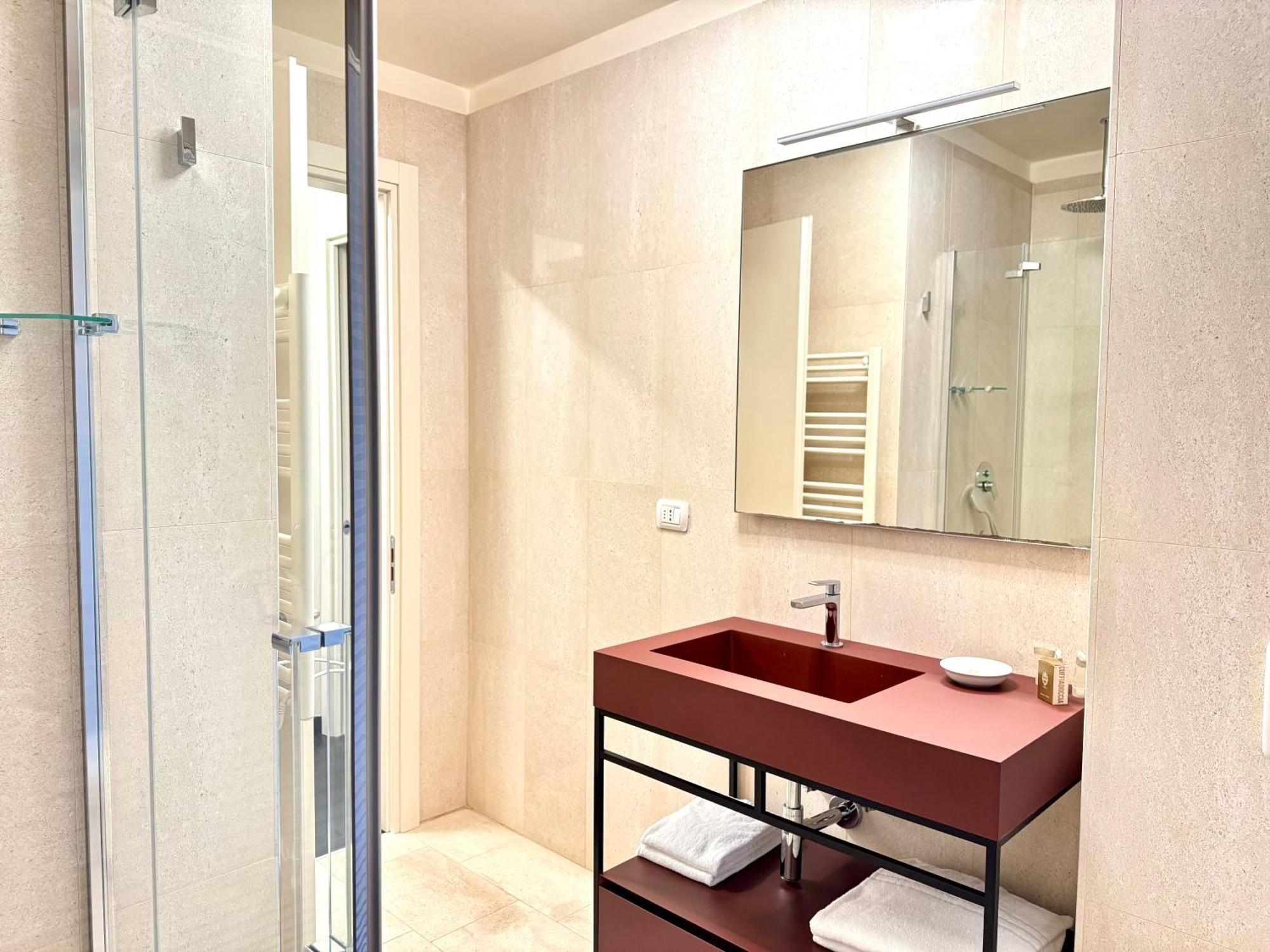 Grand Apartment Sissi Trieste Luaran gambar